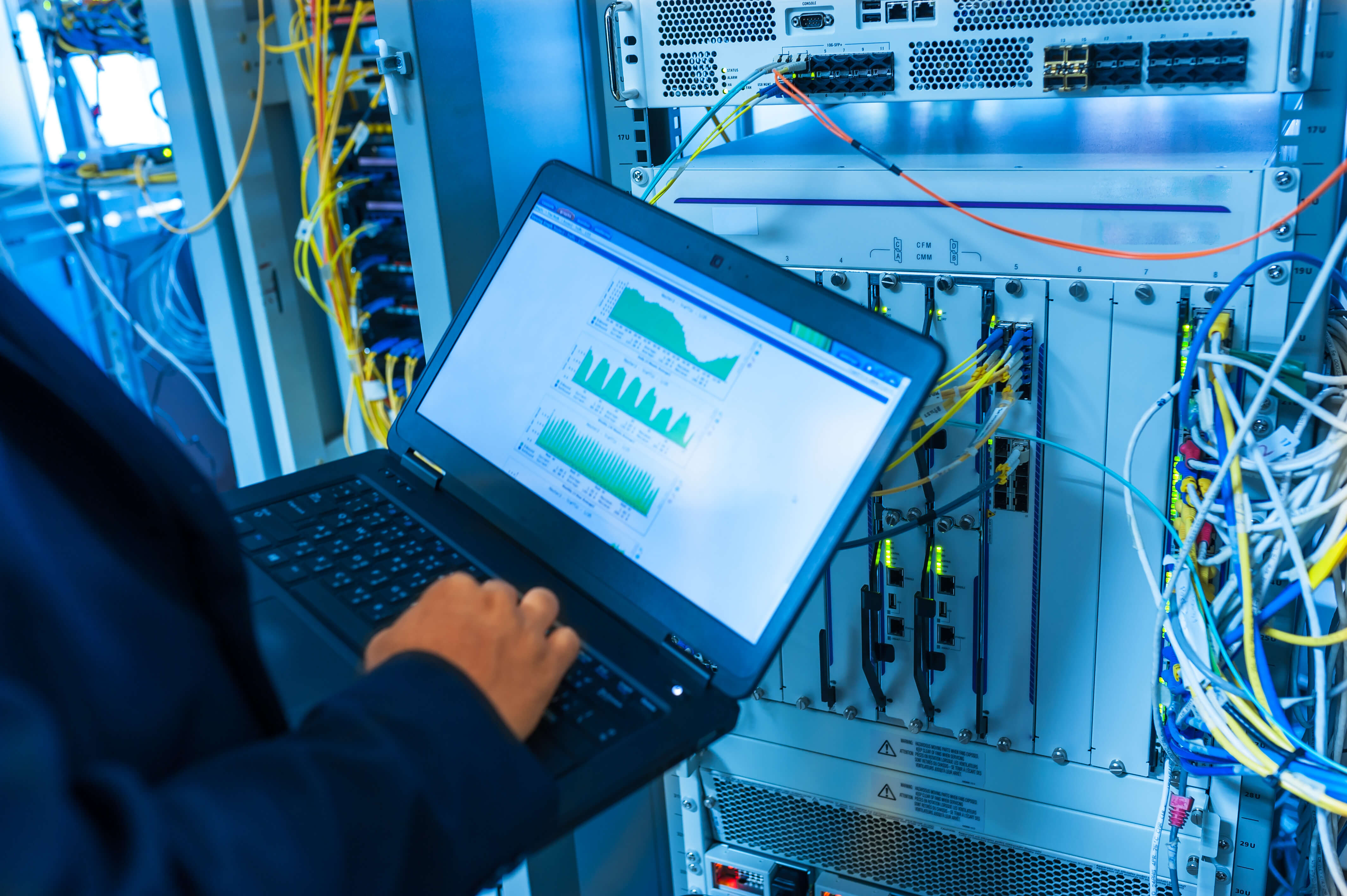 Enhance Your Experience with Electroxin: Leaders in Multimedia and Electronics Integration